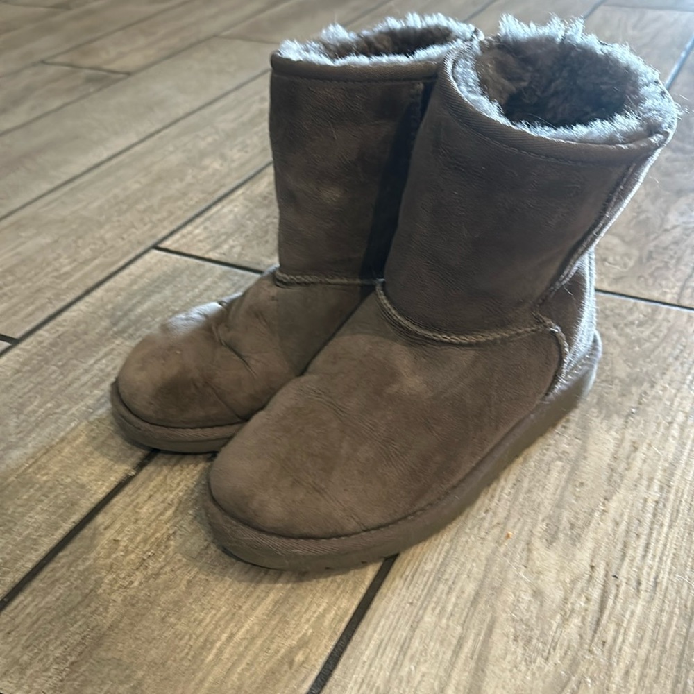 Women’s Uggs